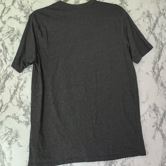 Champion Authentic Athleticwear NHL Chicago Blackhawks Tee Size L Heather Gray - Picture 5 of 6